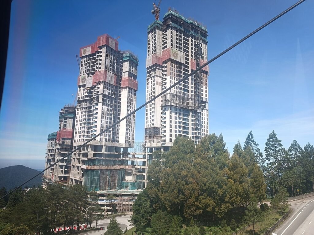 Genting Highlands & Batu Caves Day Tour