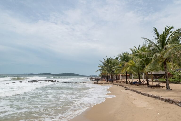 Phu Quoc Island Escape with 3 Islands Tour  -  6 Days 5 Nights